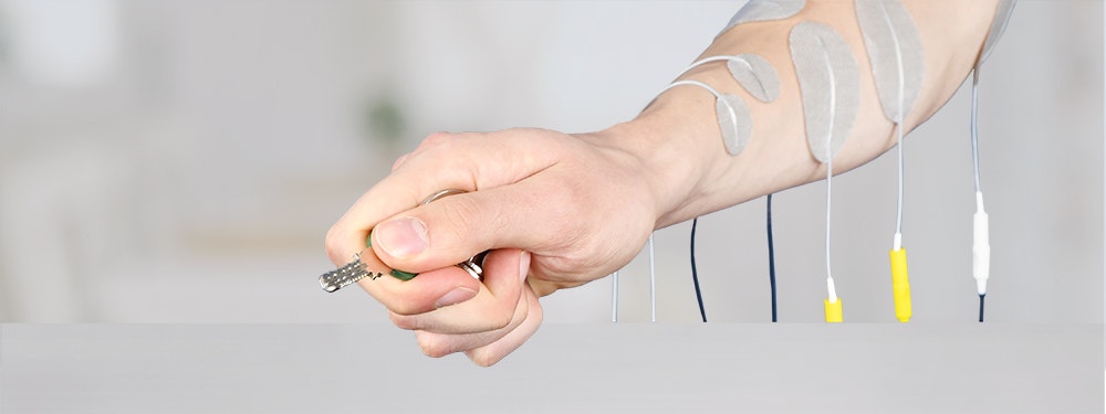 Electrotherapy for patients with carpal tunnel syndrome